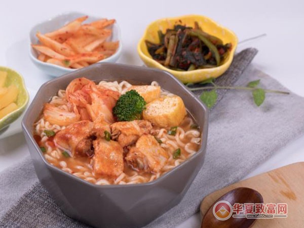 首禾泡面小食堂加盟